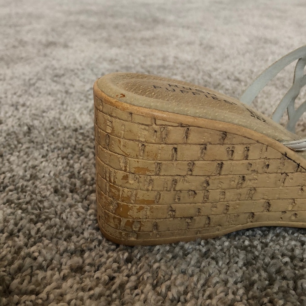 *SOLD* White Wedges - Picture 6 of 8